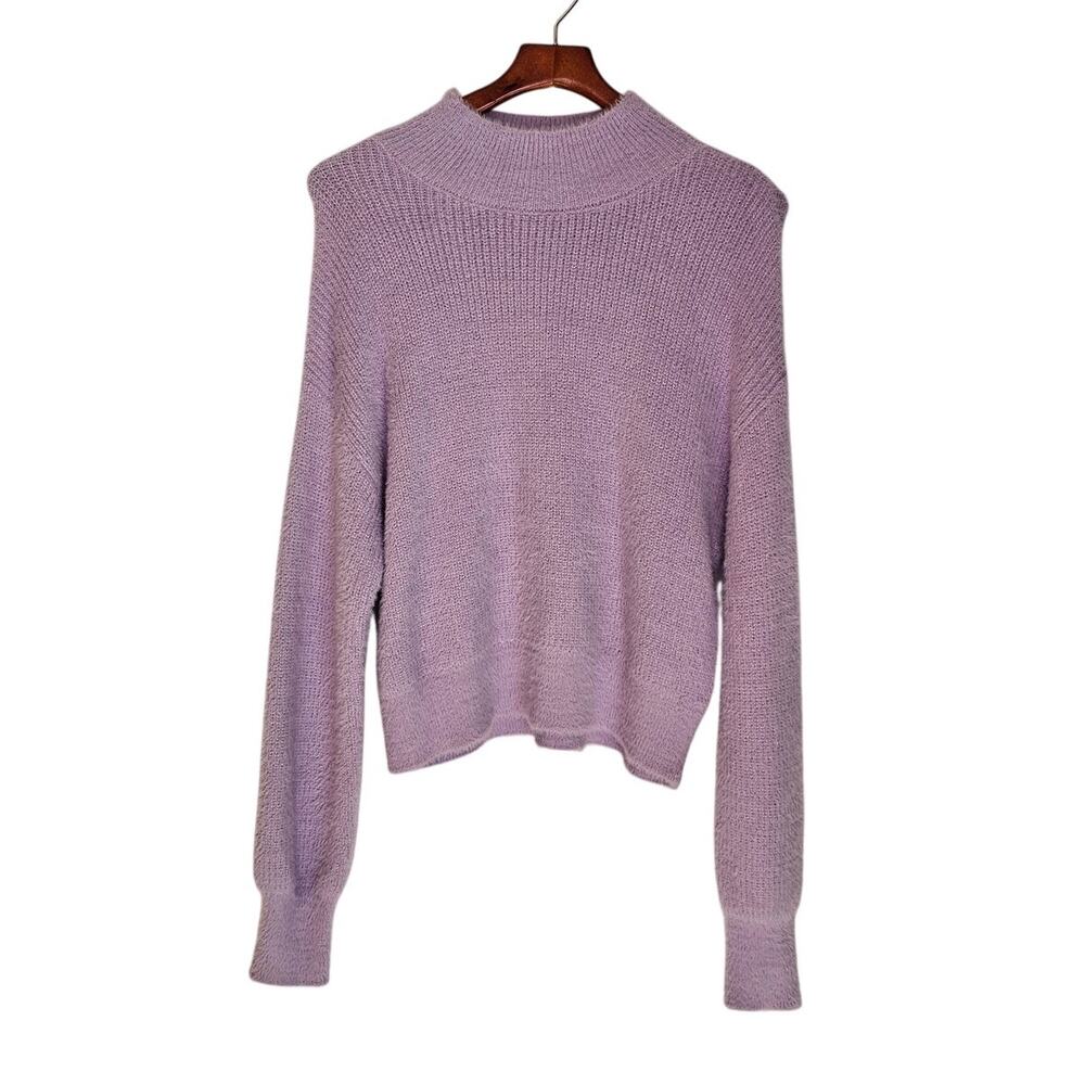 Vigoss Mock Neck Sweater Lavender Purple Fuzzy Cropped Pullover Size Medium - Picture 2 of 6
